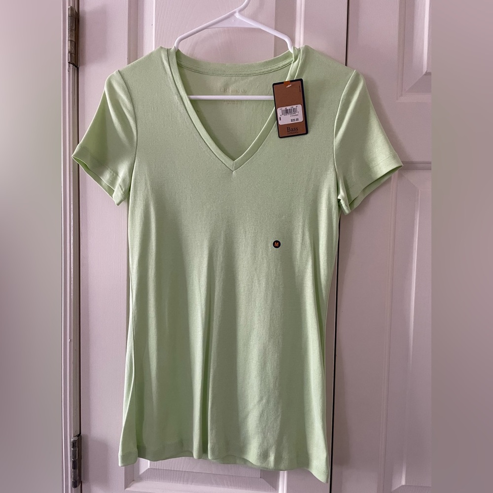 G H Bass CO Green Medium V Neck Green Shirt